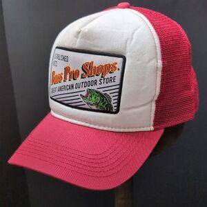 Bass Pro Shops Red/White Mesh/Snapback Trucker Hat.